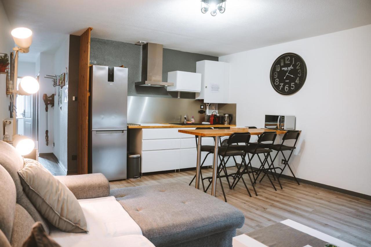Le Dromardechois - Gite Meuble 6 Personnes Tournon Sur Rhone - Ecolodgite מראה חיצוני תמונה